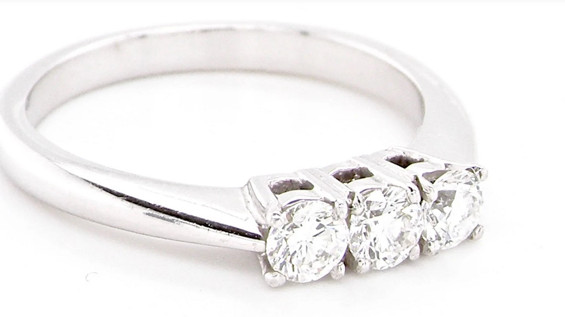 Tips For Buying A Vintage Engagement Ring