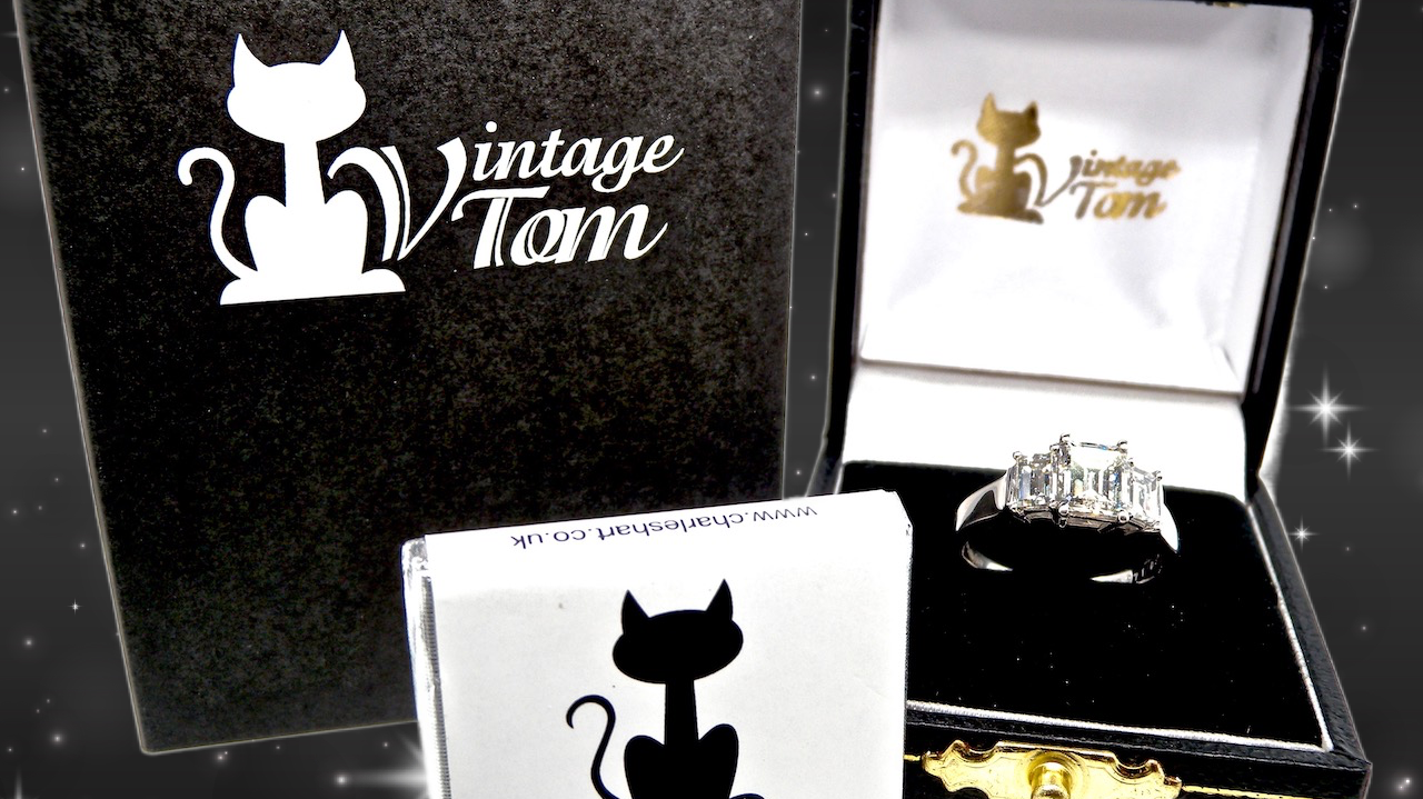 Complimentary Gifts For Our Valued Customers