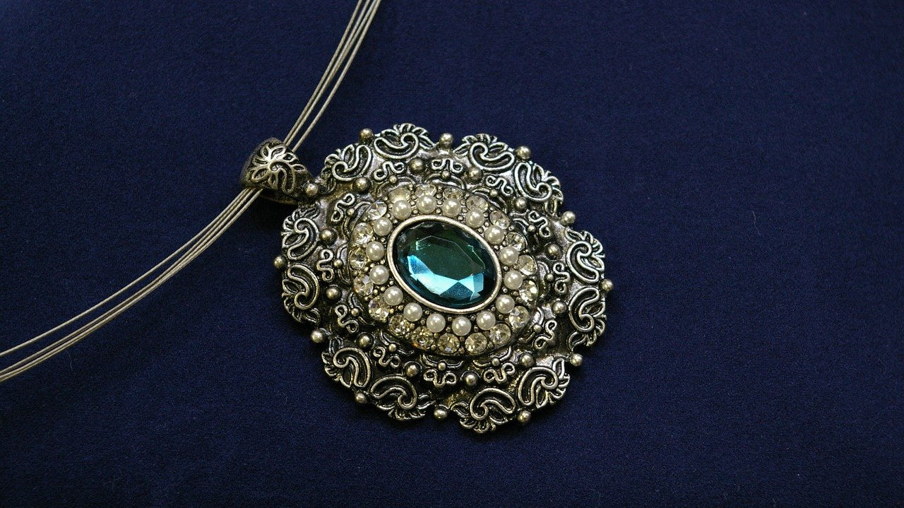 Is Antique Jewellery A Good investment?