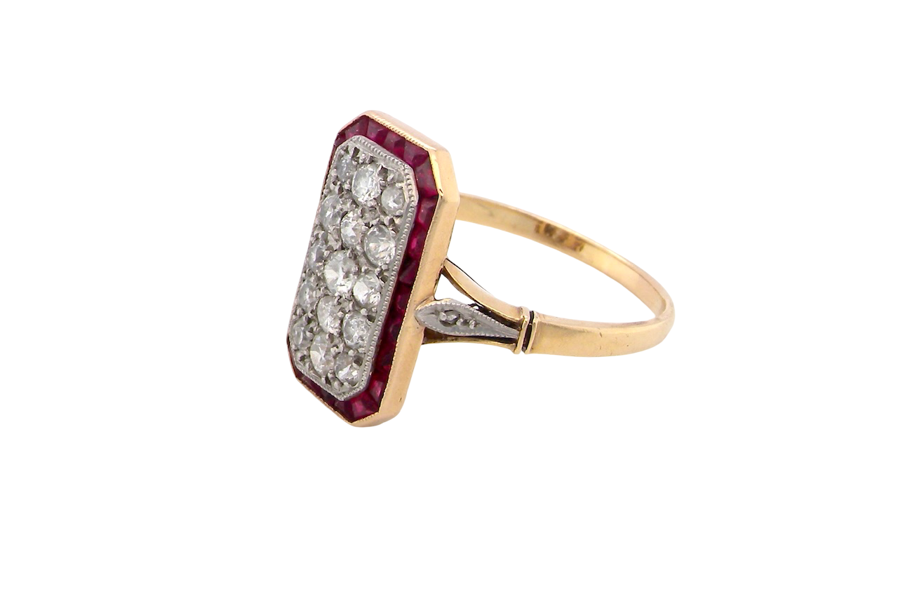 2-❤︎ A beautiful Art Deco Ruby and Diamond ring