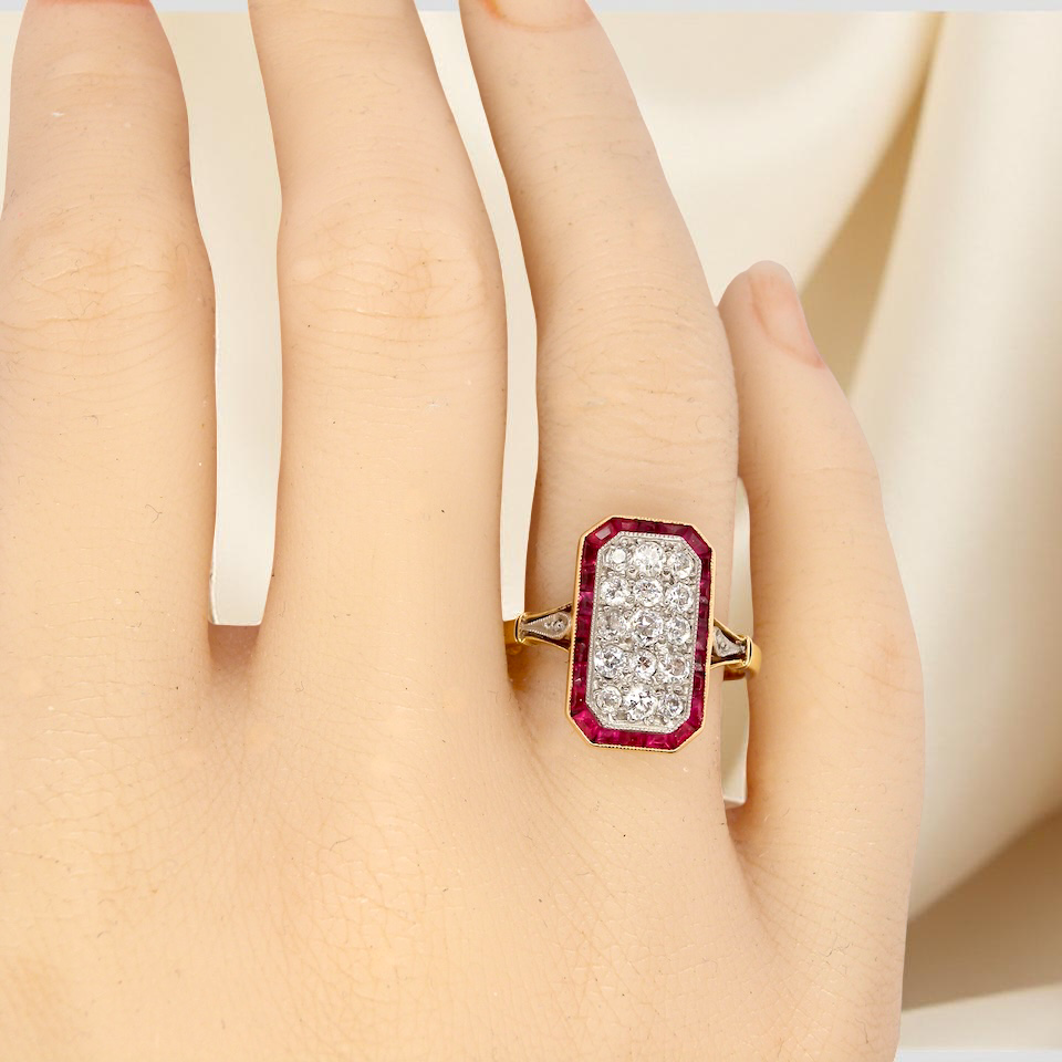 6-❤︎ A beautiful Art Deco Ruby and Diamond ring
