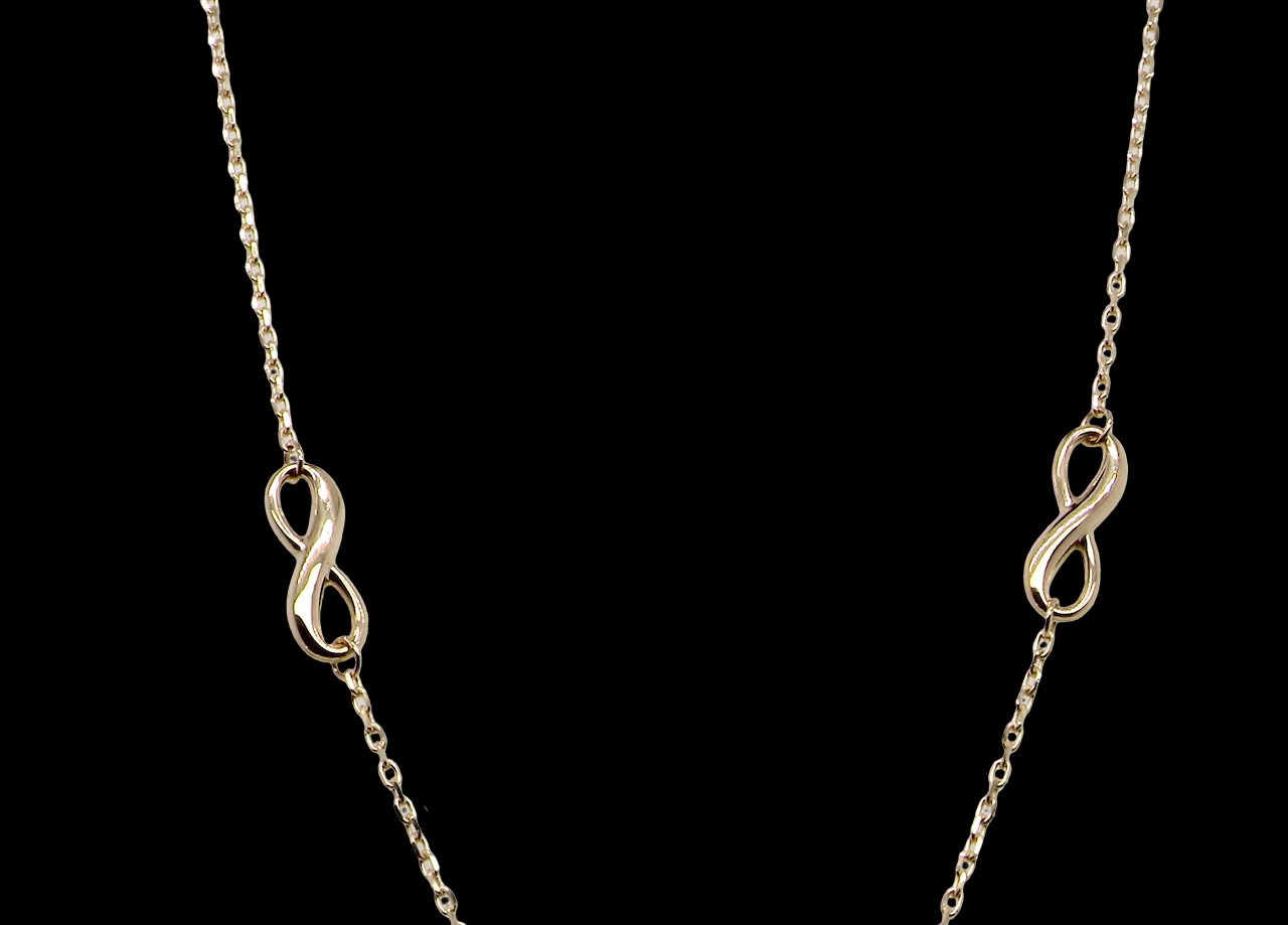 A 9 carat Gold Figure 8 Necklace – New, Elegant & Lightweight
