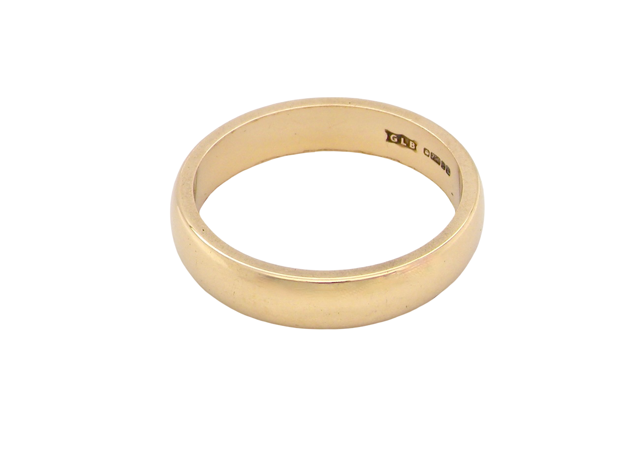 A D shape 18 carat gold wedding ring A
