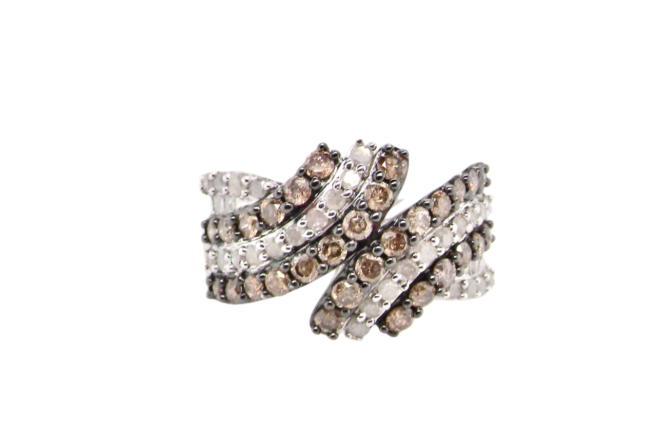 A_Diamond_Cocktail_ring