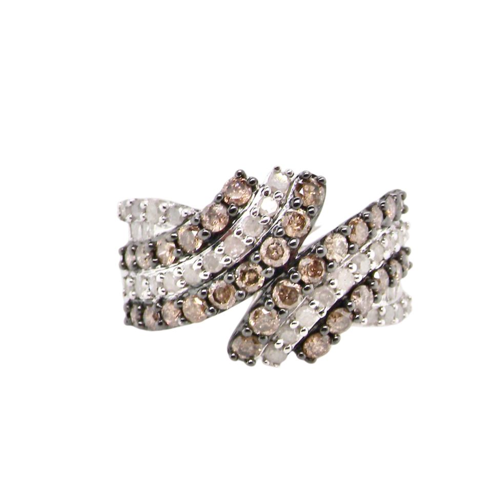 A_Diamond_Cocktail_ring