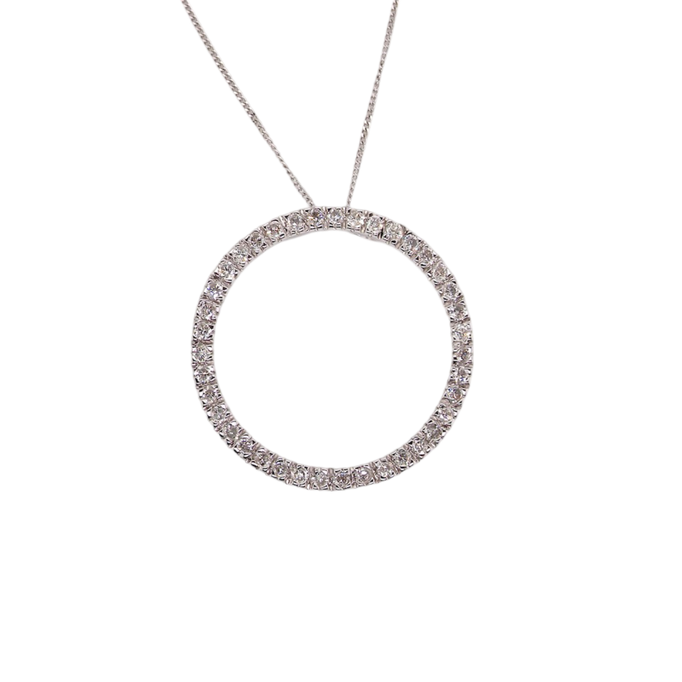 A Diamond circlet pendant