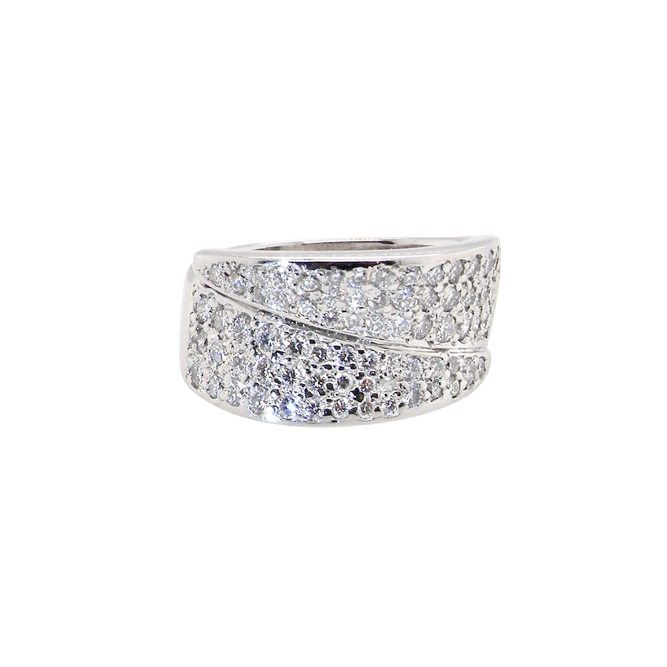 A Fabulous Diamond Crossover Cocktail Ring
