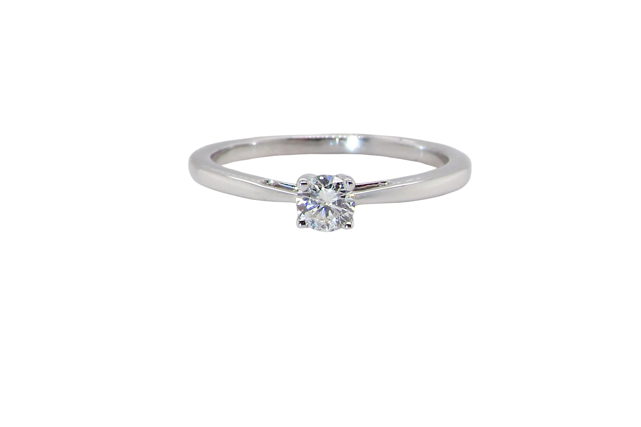 A NEW solitaire Diamond Ring