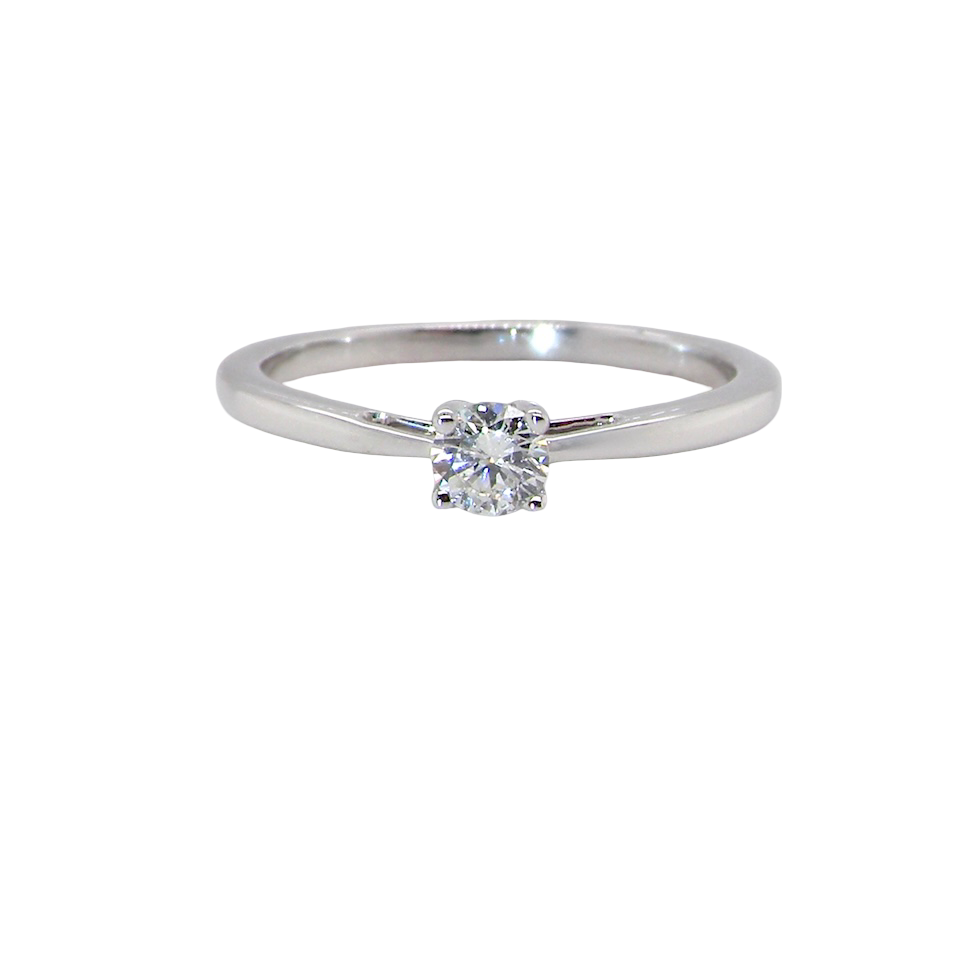 A NEW solitaire Diamond Ring