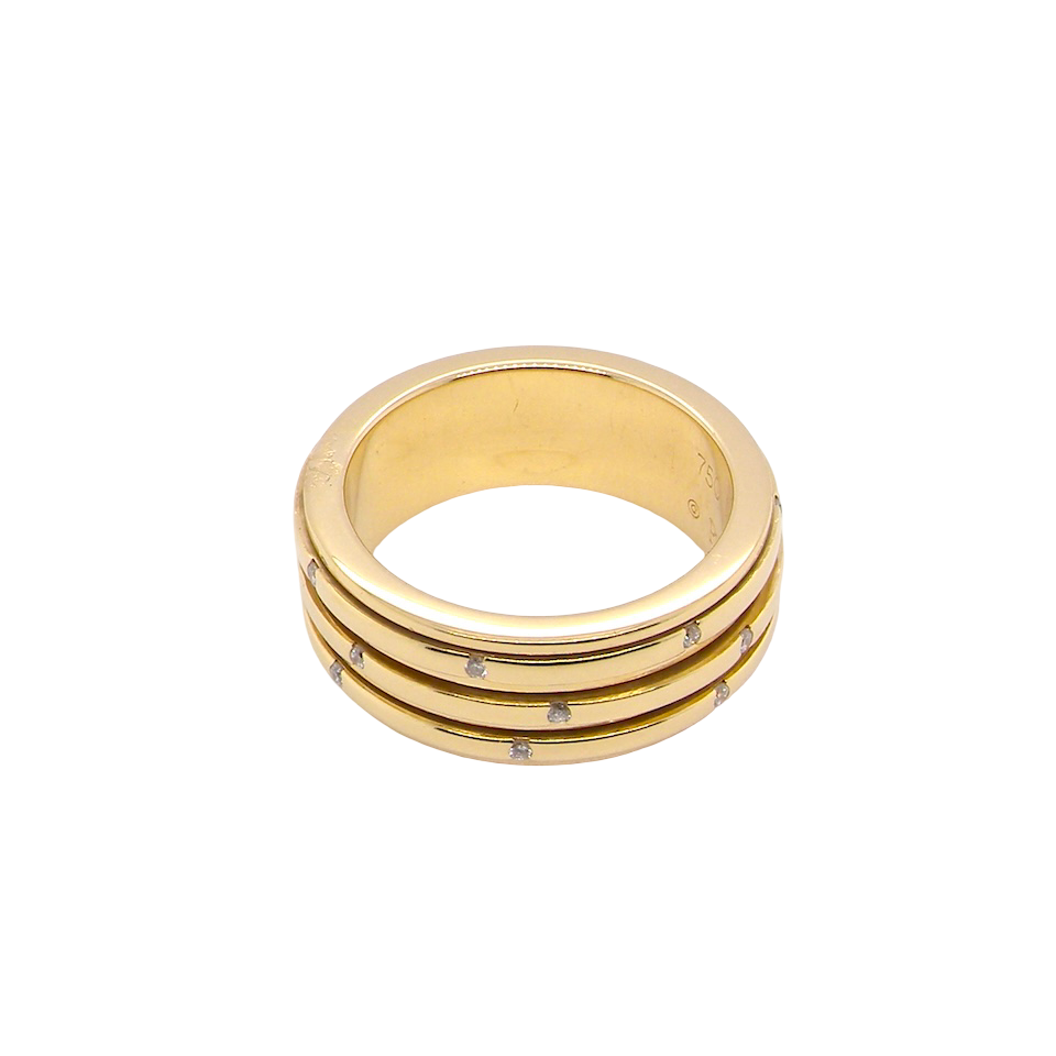 A stunning Piaget ‘Possession’ Triple-Band Diamond Ring A
