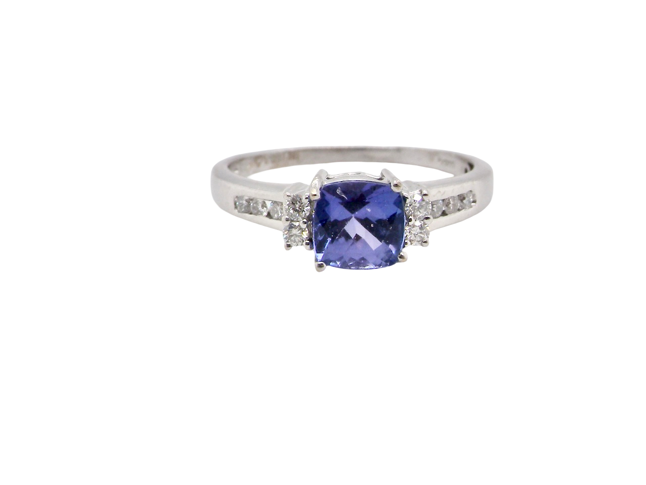 A Tanzanite and Diamond gem ring