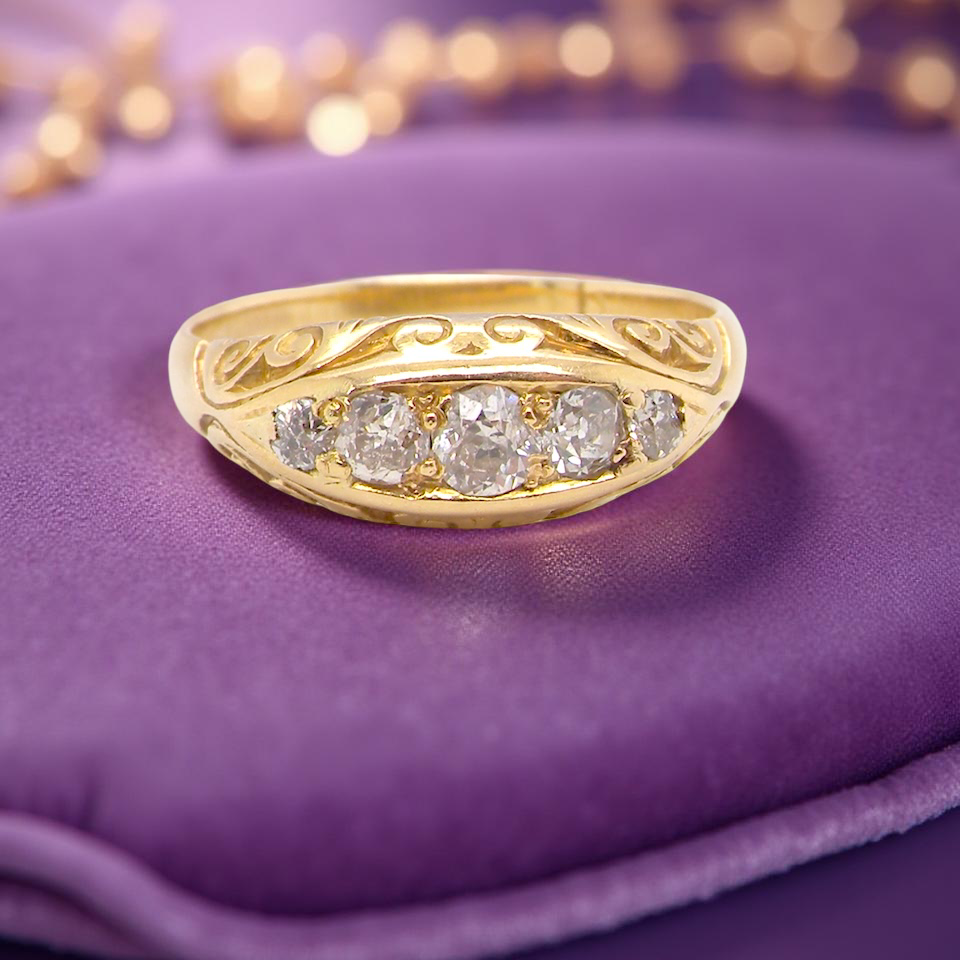 A_Victorian_diamond_five_stone_ring