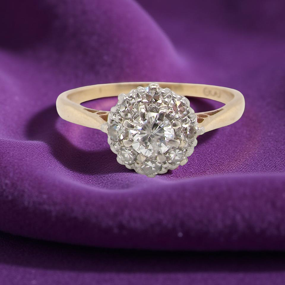 A Vintage Diamond Cluster Ring (c.1930–1940)