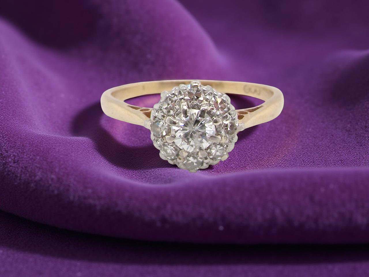 A Vintage Diamond Cluster Ring (c.1930–1940)
