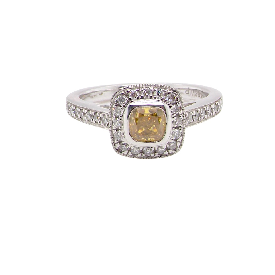 A Yellow Diamond halo cluster ring