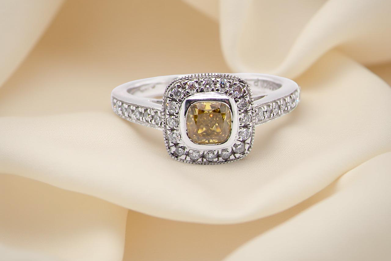 A Yellow Diamond halo cluster ring