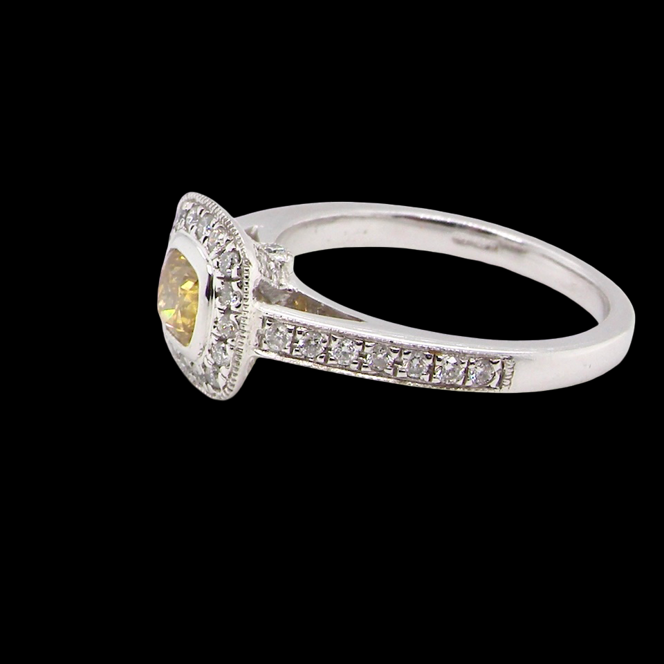 A Yellow Diamond halo cluster ring