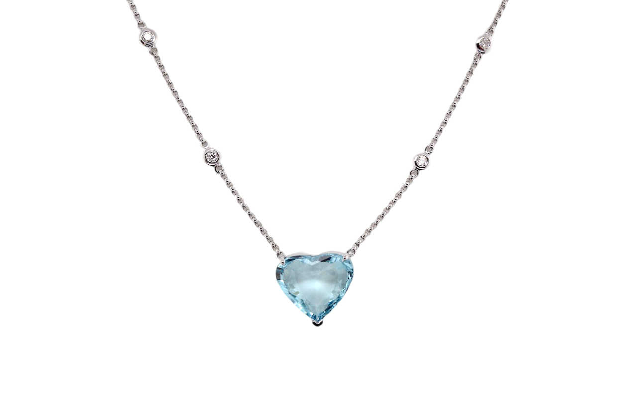 A beautiful Aquamarine and Diamond necklace