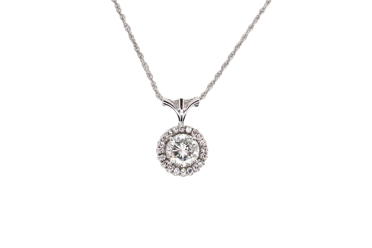 A beautiful Diamond cluster pendant