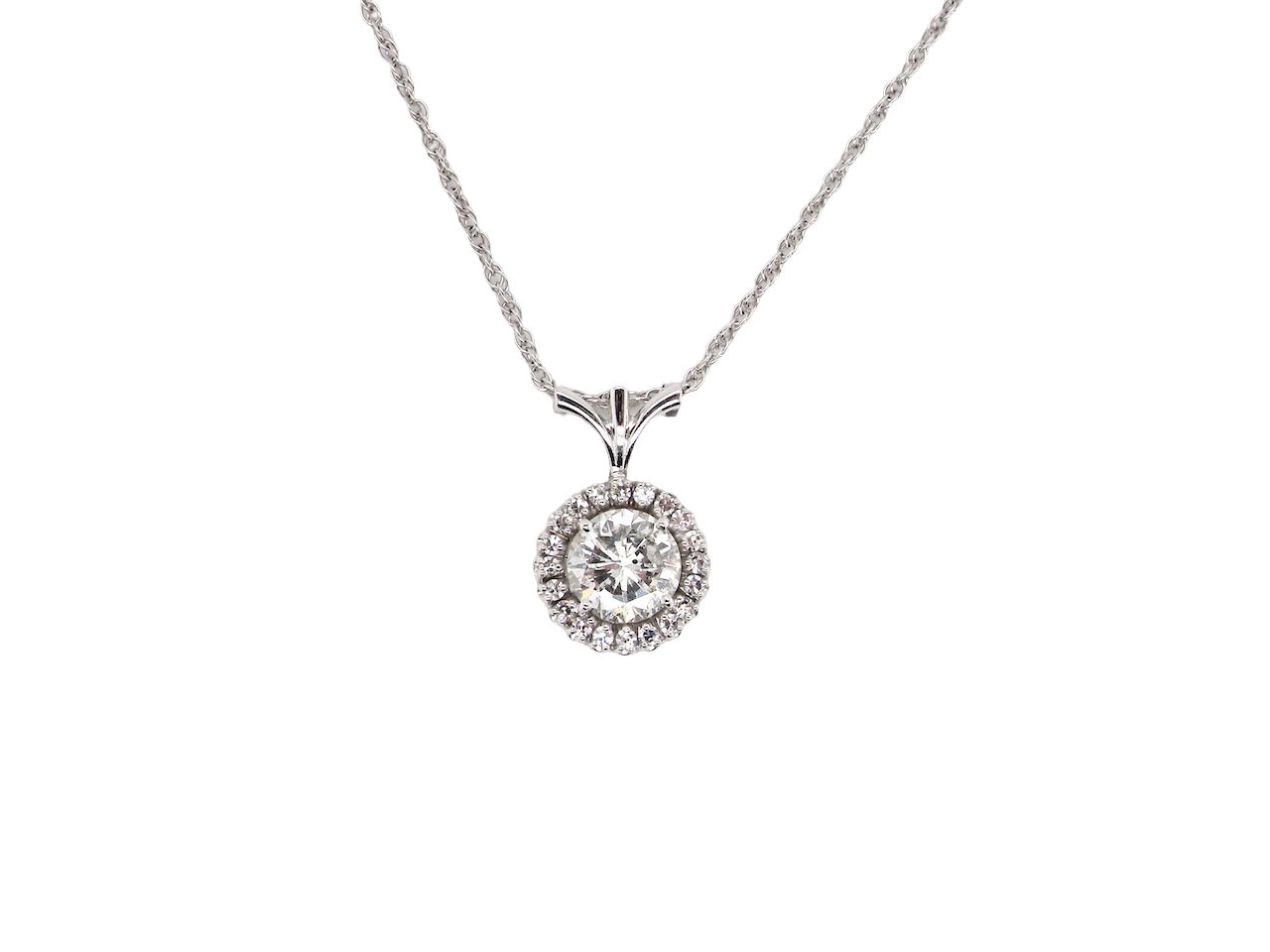 A beautiful Diamond cluster pendant