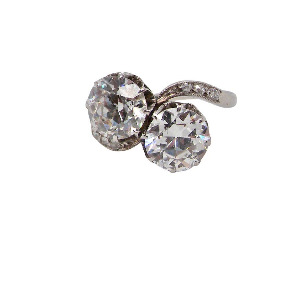 A fabulous vintage Diamond two stone ring