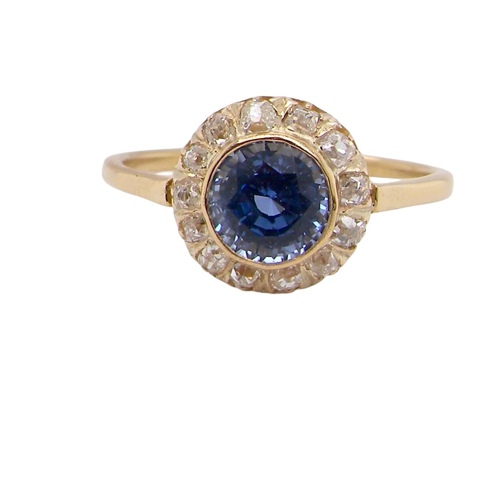 A fabulous vintage Sapphire and Diamond ring