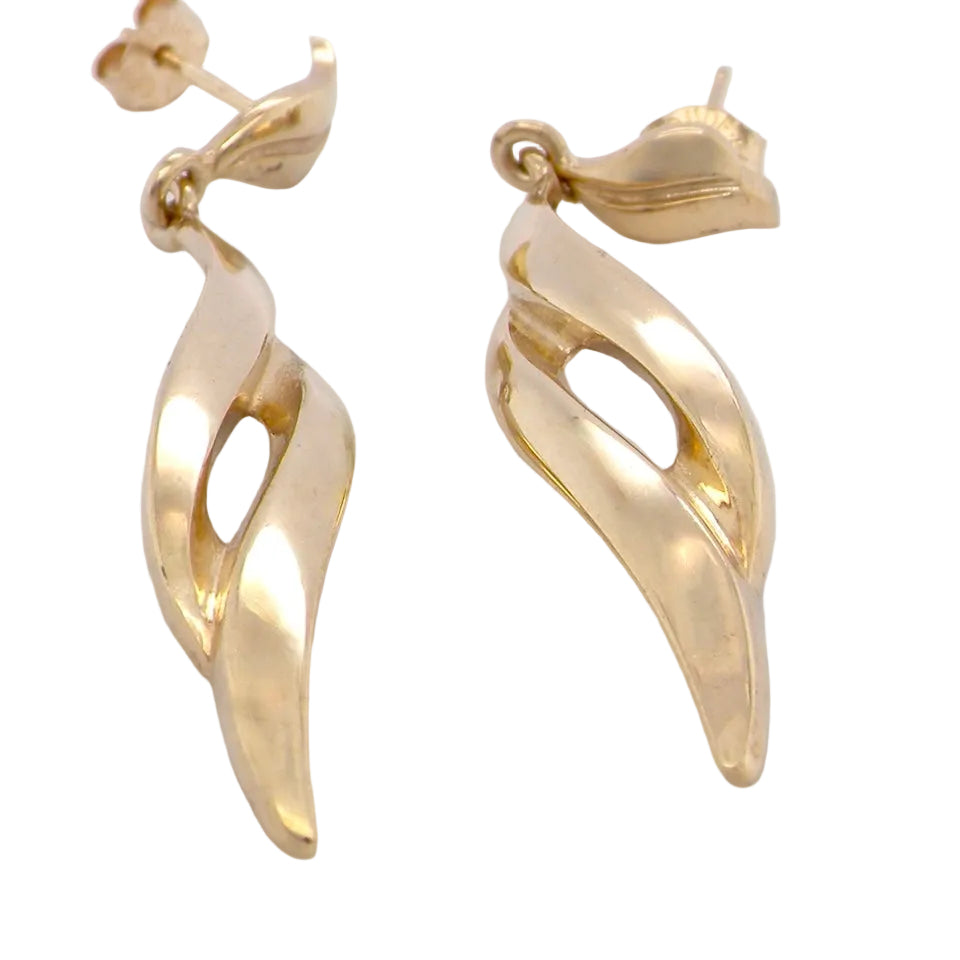 A feature pair of long drop earrings. Each a double loop that has a length of 38mm, width 8mm.