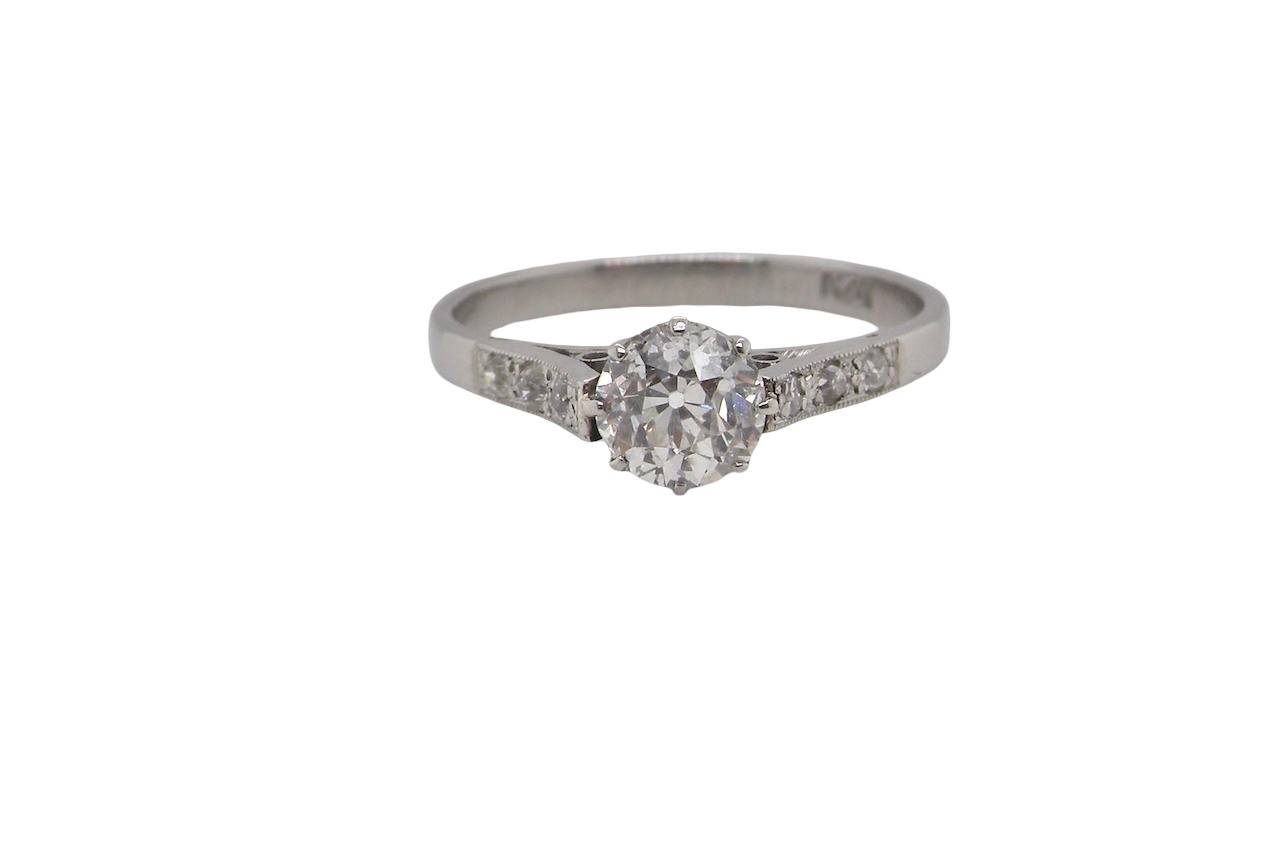 A fine 3/4 Carat Diamond Ring 1