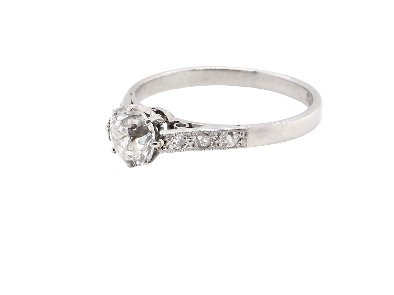 A fine 3/4 Carat Diamond Ring 2
