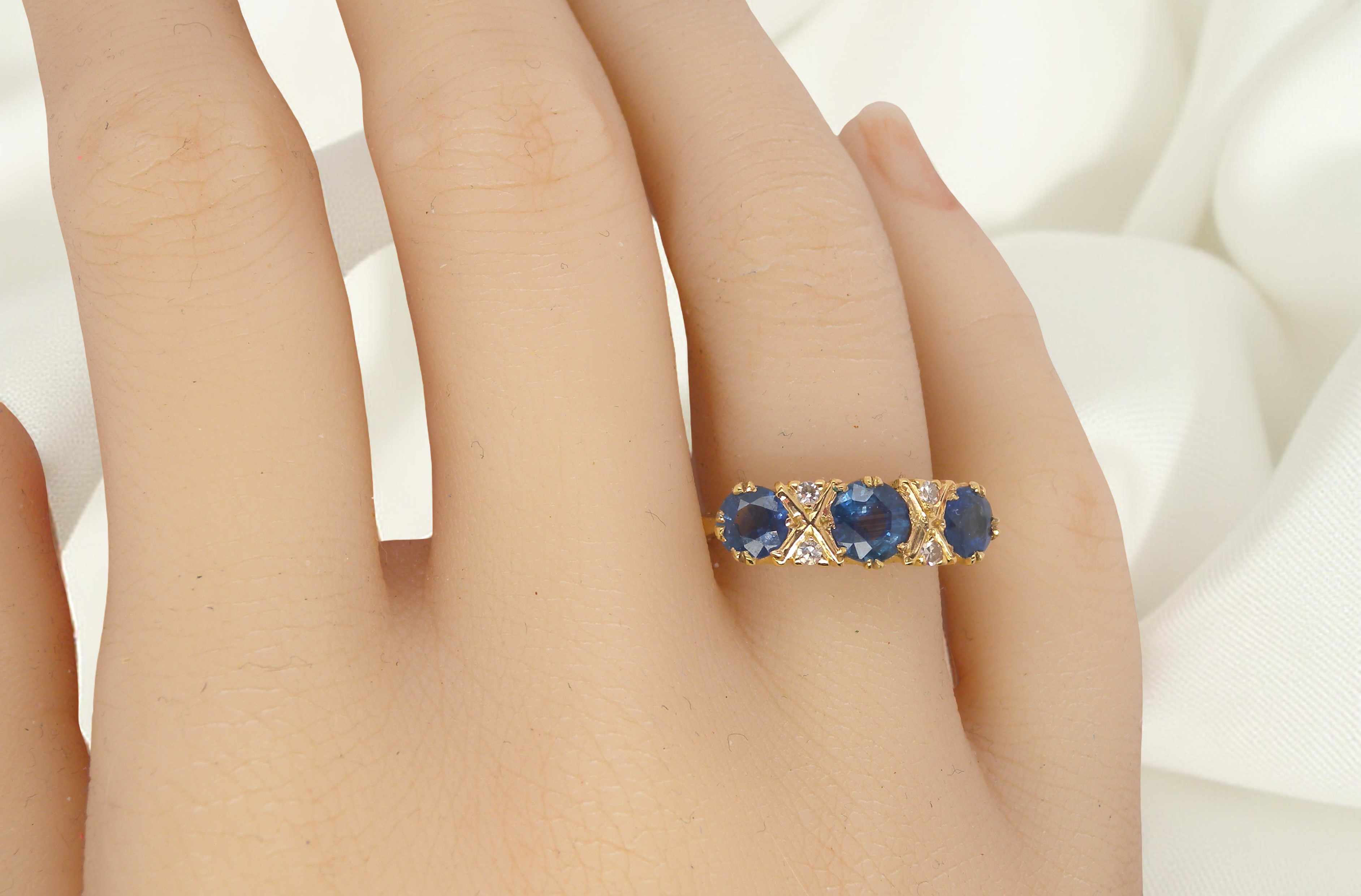 A lovely ring from the turn of the 19th century. Set with round sapphires,