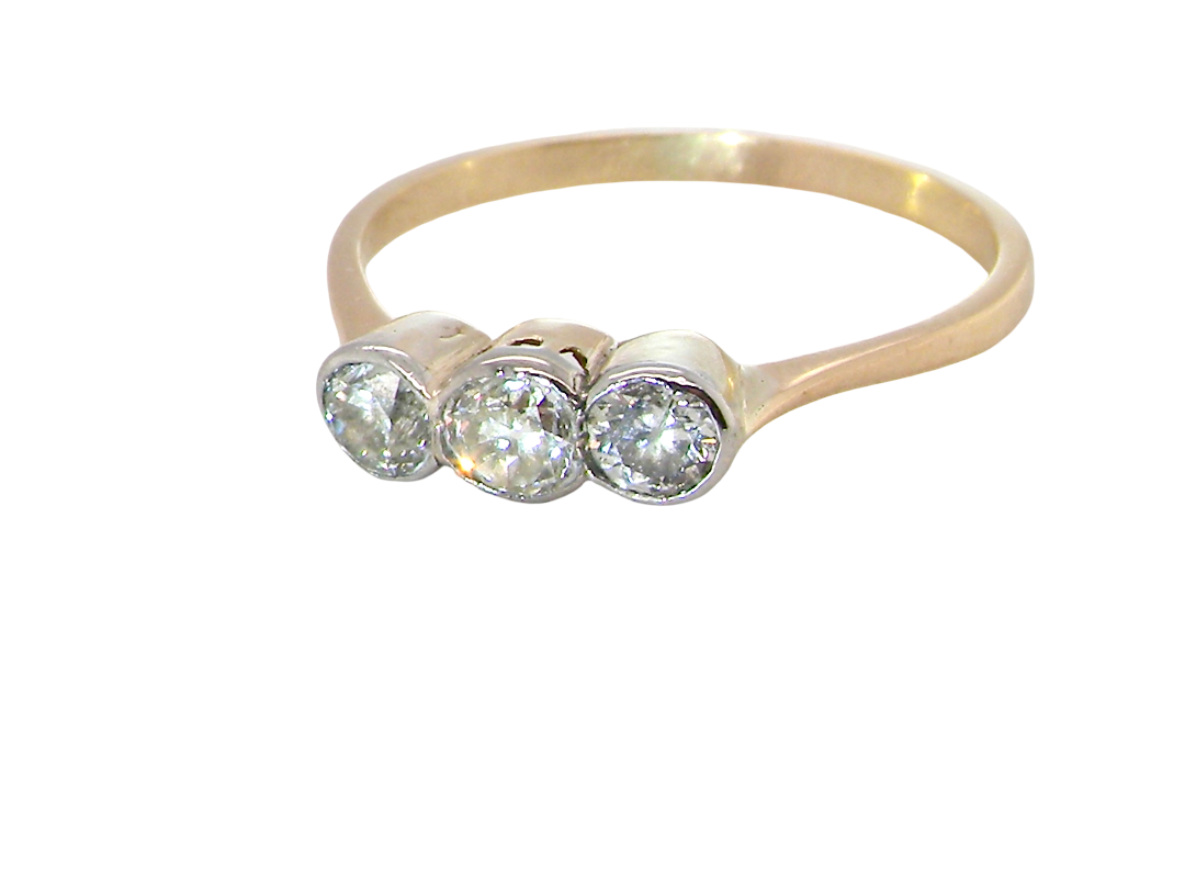 A mid to early 20th century trilogy ring set with three old brilliant cut white diamonds.
Each measures 4.4mm