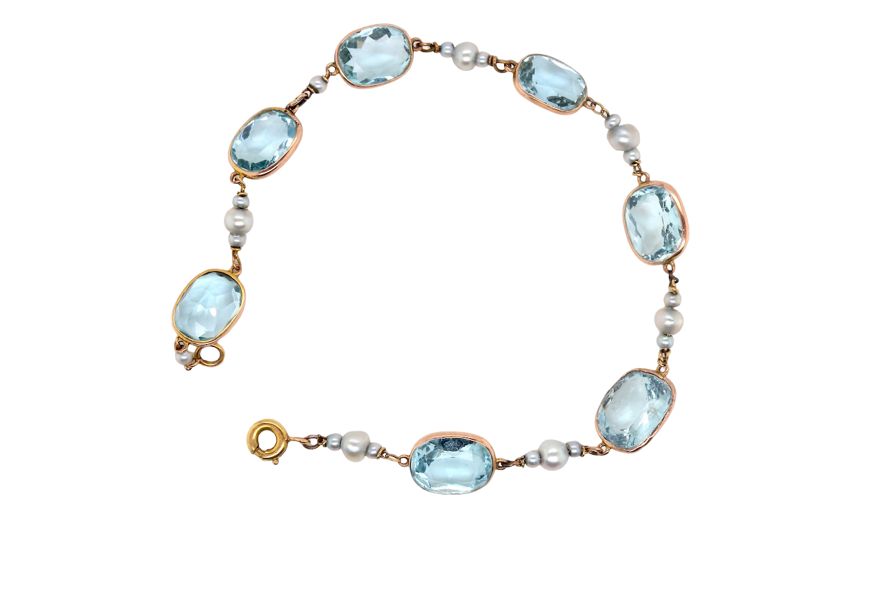 A pretty antique Aquamarine and Pearl bracelet