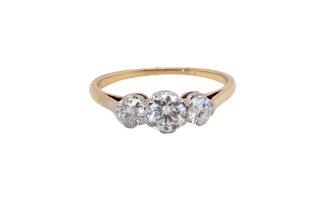A pretty diamond trilogy ring