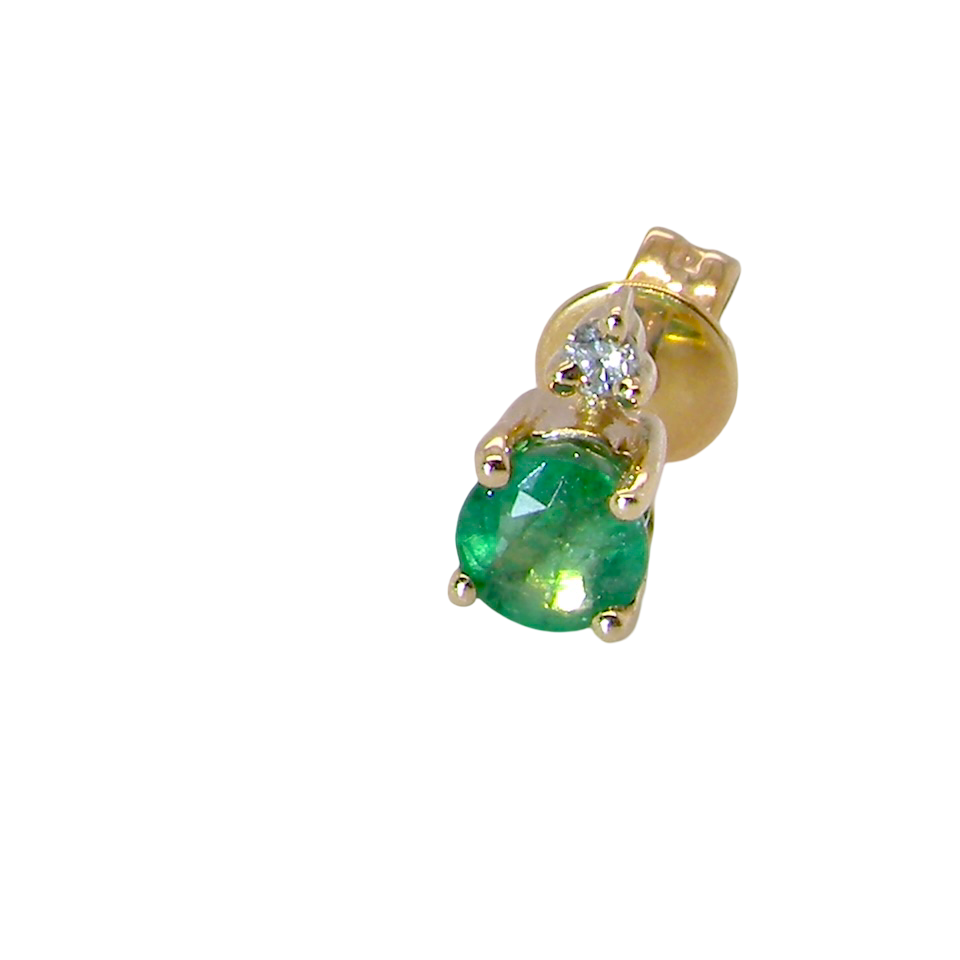 A simple pair of 9 carat gold stud earrings. emerald