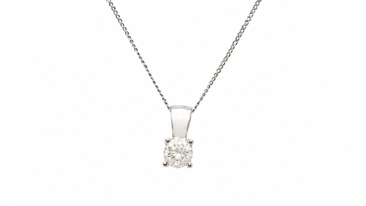 A solitaire diamond pendant