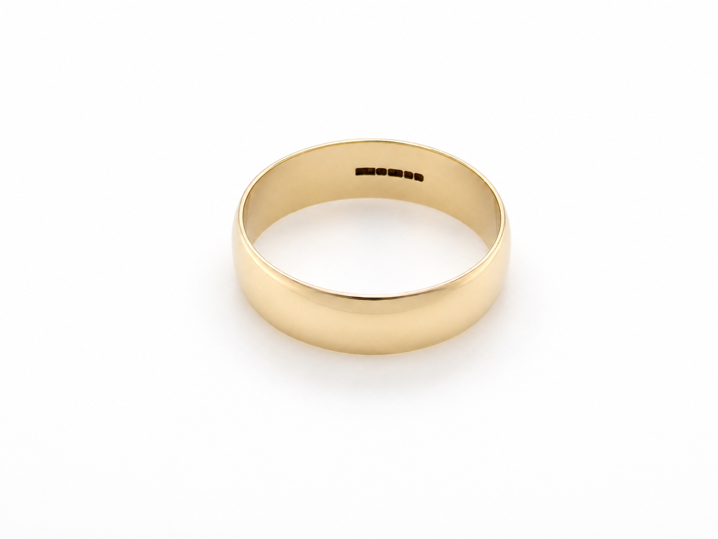 A traditional 9 carat gold wedding ring. 6mm width, D profile