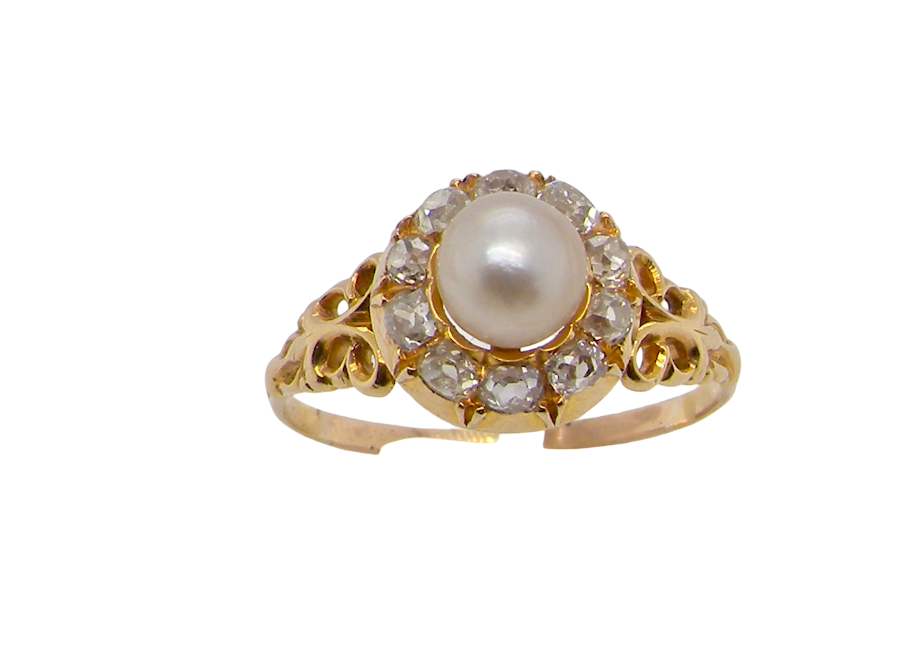 A very pretty cluster ring set with a cultured pearl