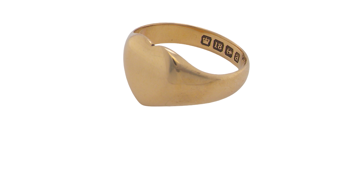 A very unusual signet ring, hallmarked in Birmingham in 1900.
The head is heart shaped and measures 11x10mm.