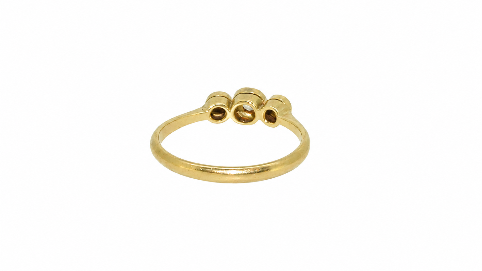 A diamond trilogy ring back view
