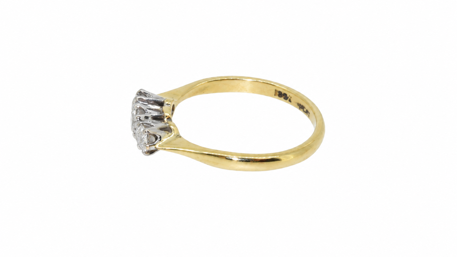 Side view of vintage trilogy ring