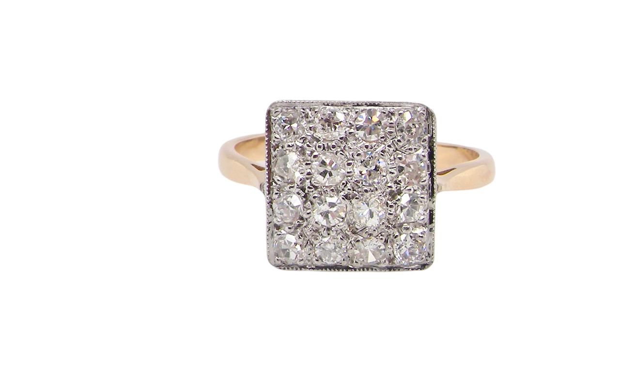 A vintage square cluster Diamond ring