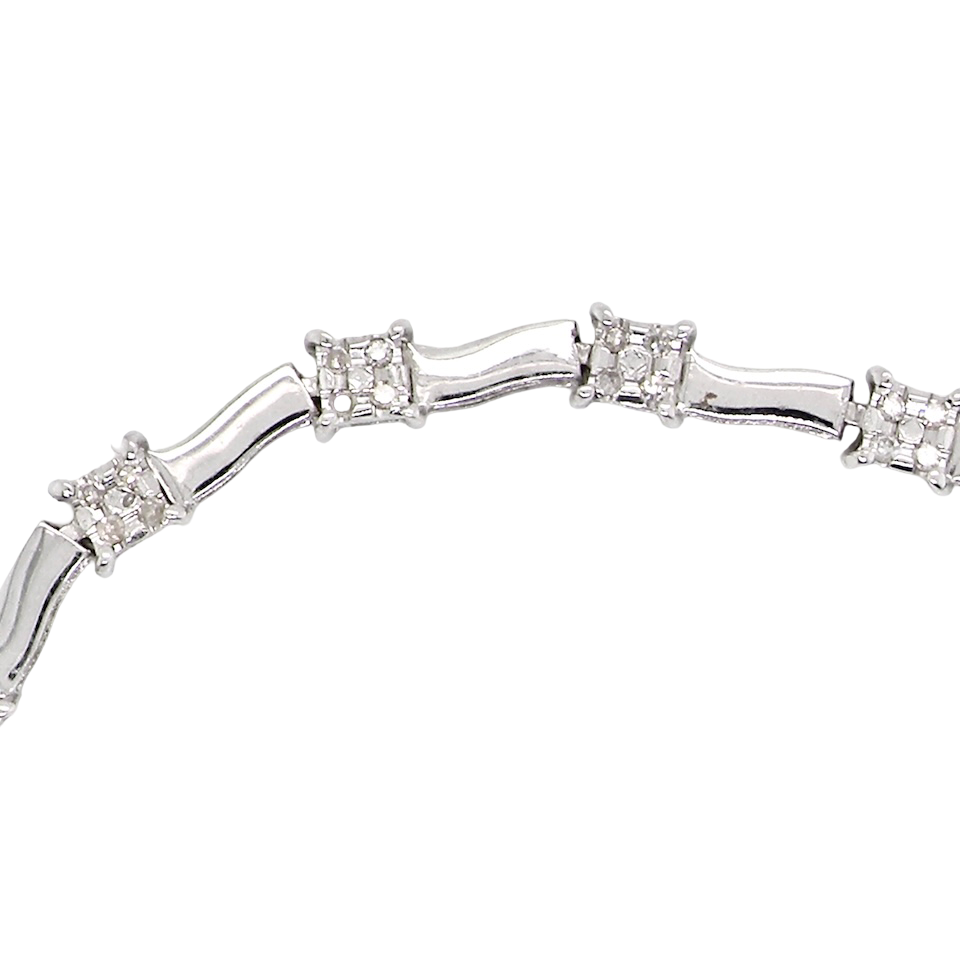A white gold diamond bracelet