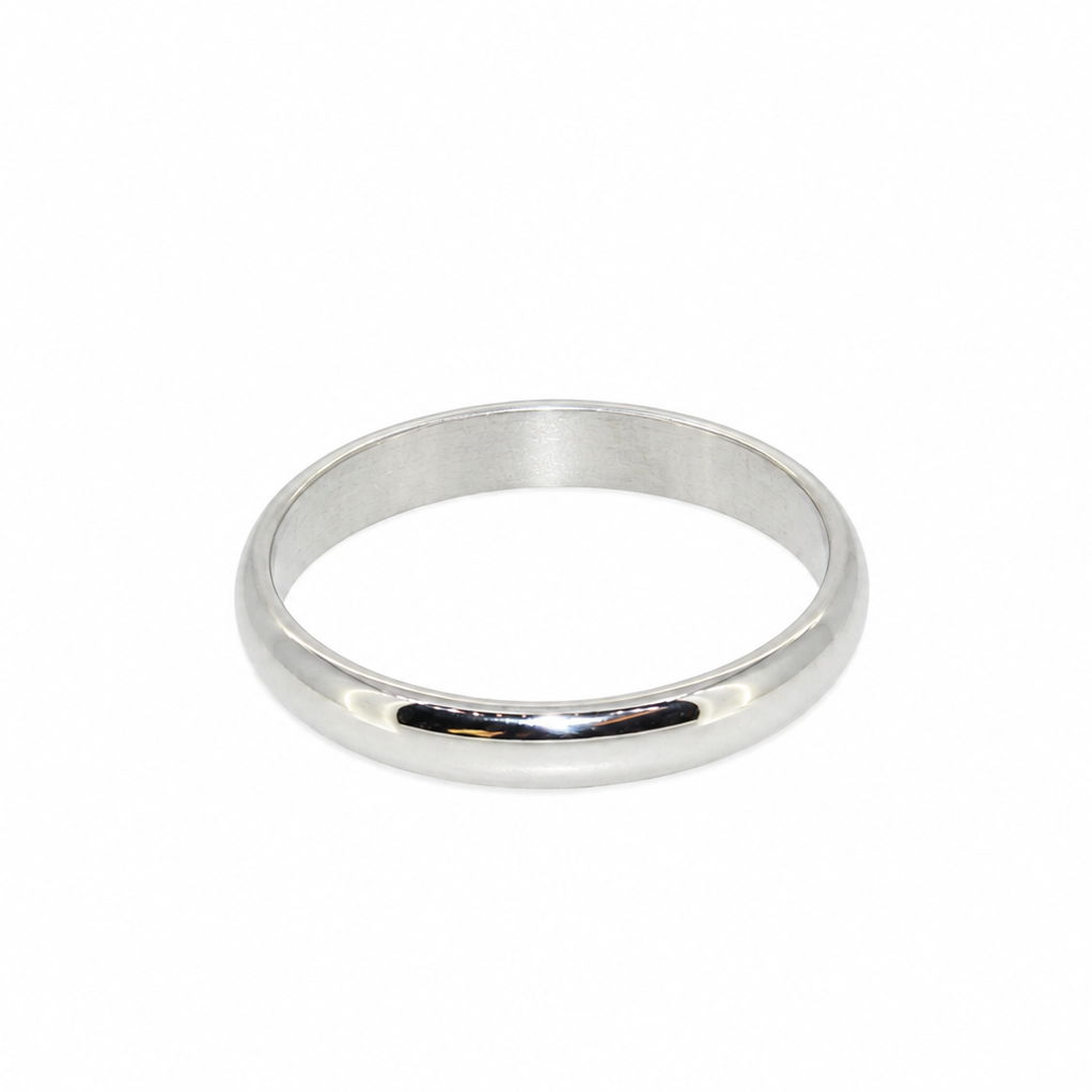 A 3mm 9ct white gold wedding band