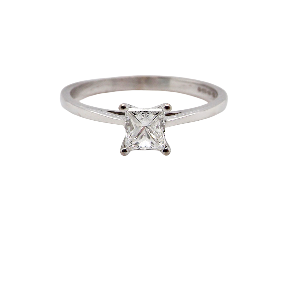 A Princess Cut solitaire diamond ring