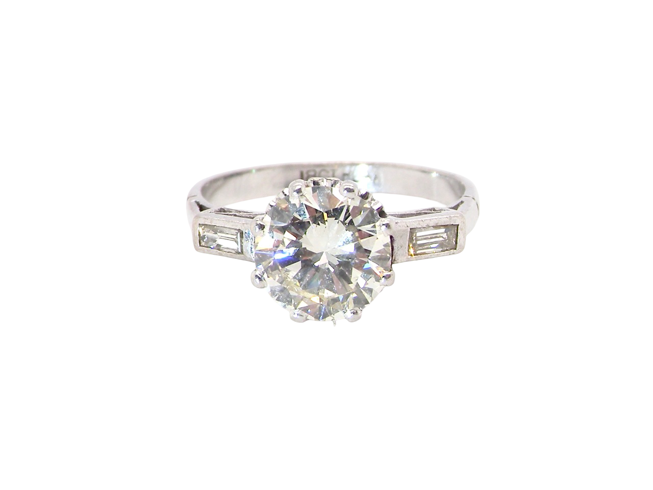 An Art Deco solitaire ring showcasing a 1.75 carat diamond