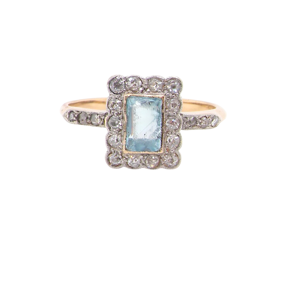 An Early 20th Century Aquamarine and Diamond Cluster Ring