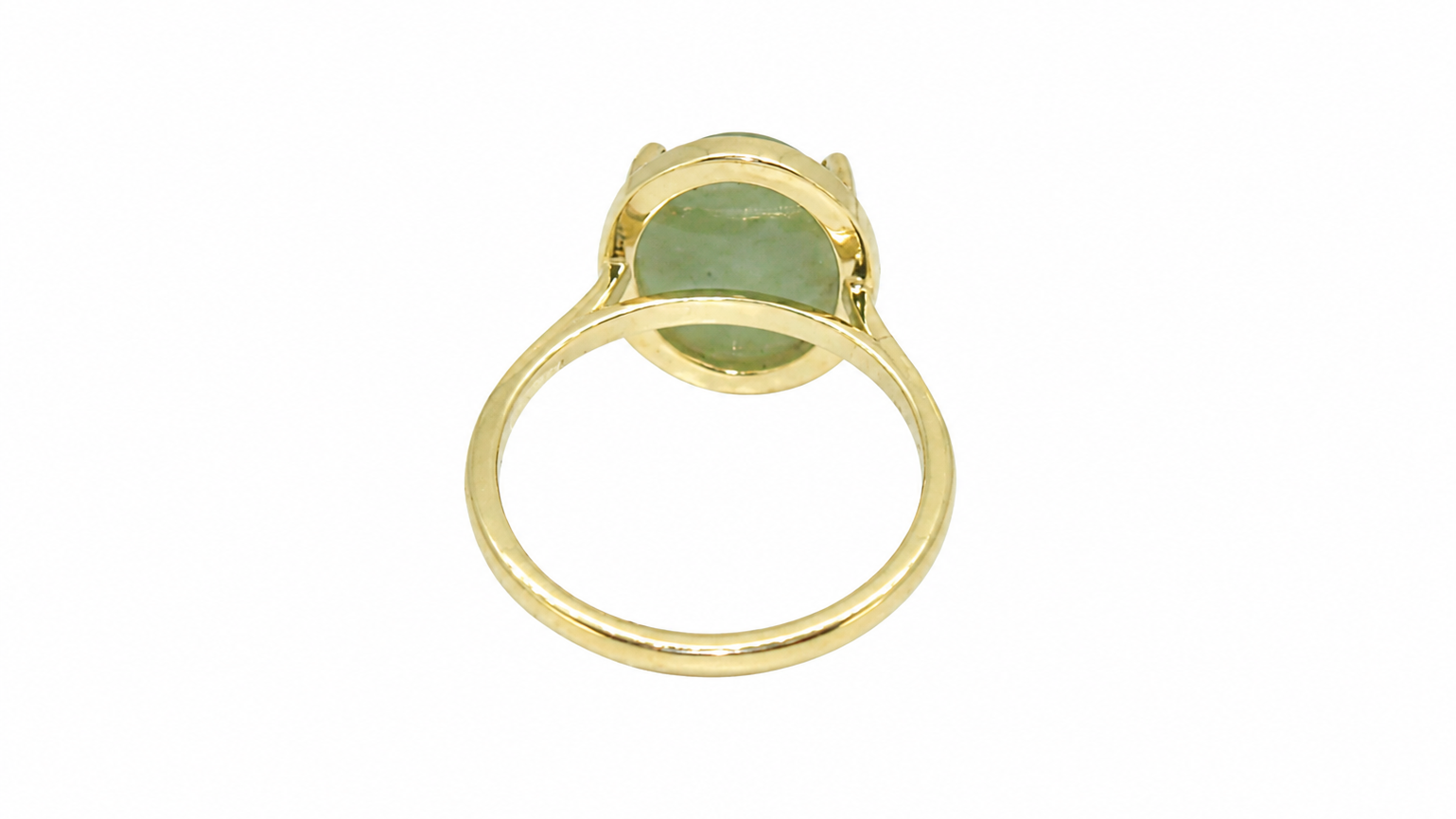 An oval jade nephrite ring rear view