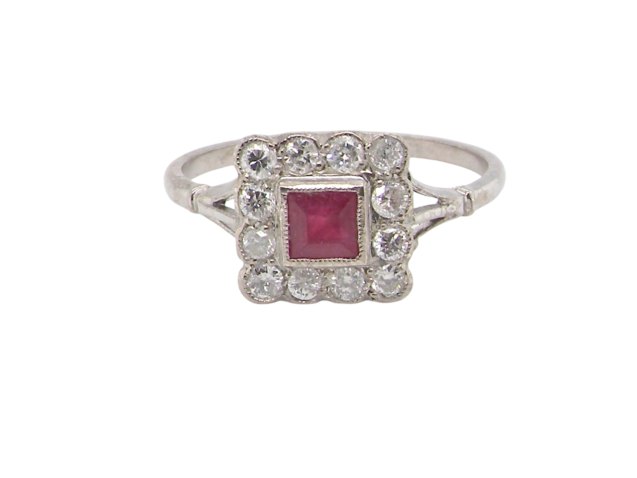 A Ruby and Diamond cluster ring