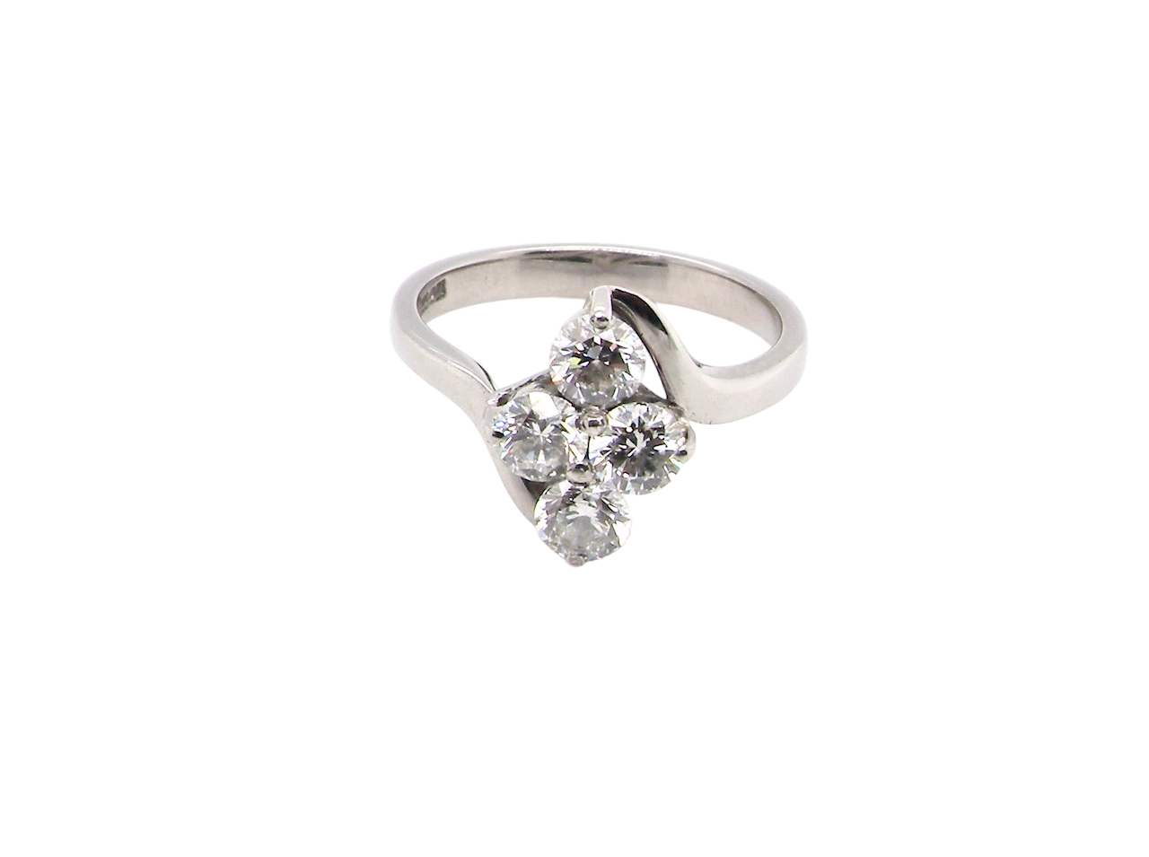 diamond cluster ring