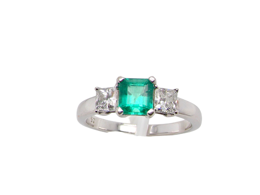 3 stone emerald and diamond ring